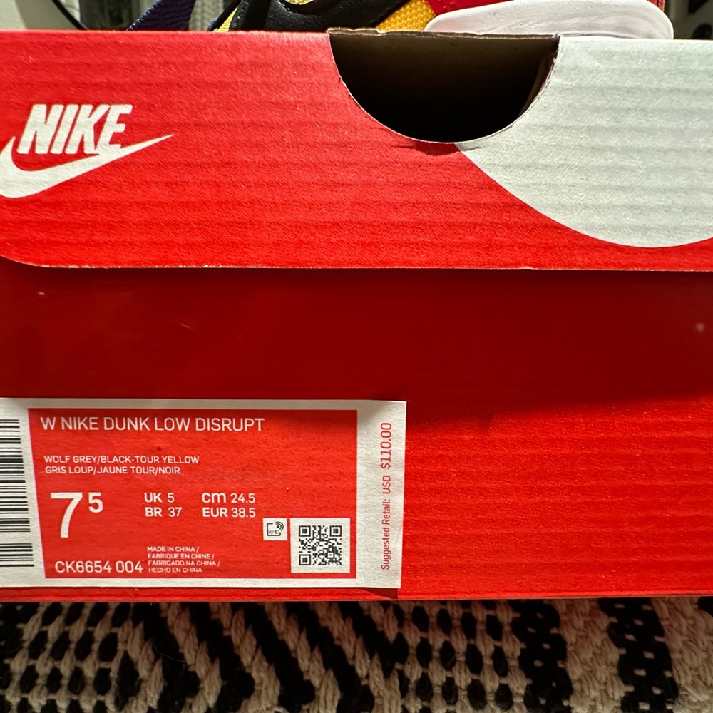 NIKE DUNK LOW DISRUPT Multicolor NWB wmns 7.5 blue green yellow black red grey - Picture 8 of 13